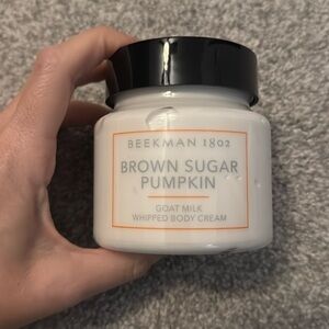Beekman 1802 brown sugar, pumpkin, goat, milk, whipped body cream